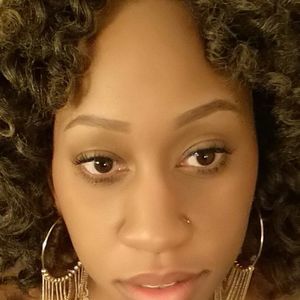 Meet your Posher, Bobbie